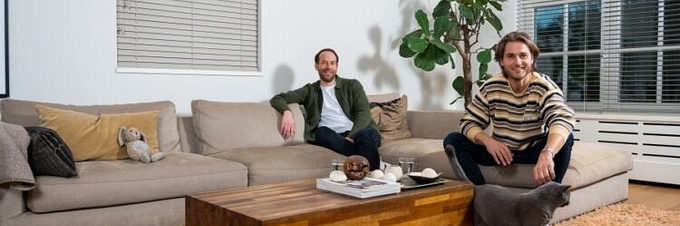 Emerce100 Gradient Simplicate