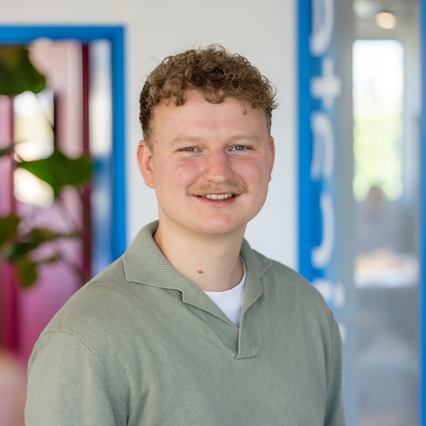 Niek van der Linde groot